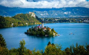   Загреб - Плитвички езера - Езерото Блед 